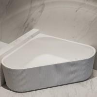 Cada freestanding de colt 150x150